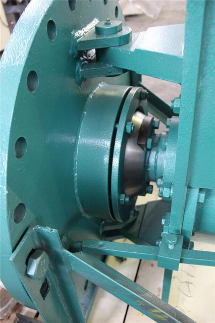 Keheng Professioneller Industriemischer mit seitlichem Einstieg und Schwenkwinkel