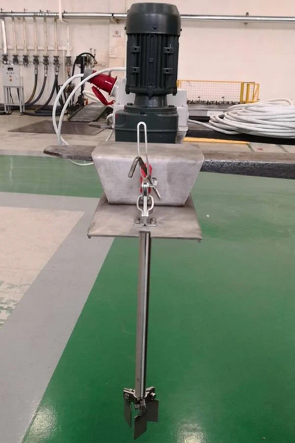 IBC-Mischer, Rührwerke